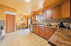 15216 Myrtle Avenue, Harvey, IL 60426