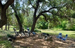 359 Bud Danner Dr, Leakey, TX 78873