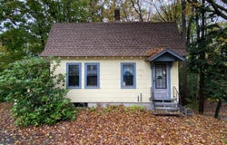 11 Bridge Street, Springfield, VT 05156