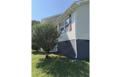 202 Sandy Circle, LaFollette, TN 37766