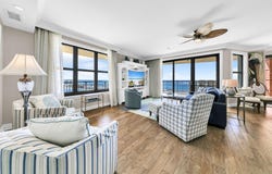 10 Harbor Boulevard, Destin, FL 32541