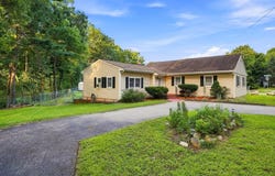 70 Muller Rd, Burlington, MA 01803