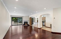 41 E View Court, Jericho, NY 11753