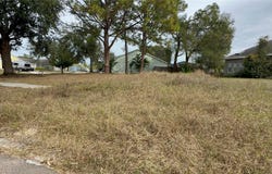 236 LOOKOUT Drive, APOLLO BEACH, FL 33572
