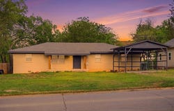 915 S 6th Street, Chickasha, OK 73018