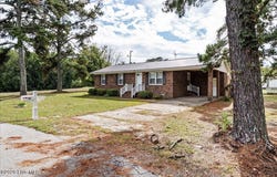 207 Thomas Street, Conway, NC 27820