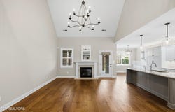 433 Chimney Rock Drive, Lenoir City, TN 37771