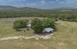 1628 COUNTY ROAD 357, Utopia, TX 78884