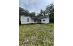 151 N Front Street, Artesia, MS 39701