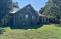 518a HWY 5 S, Mountain View, AR 72560
