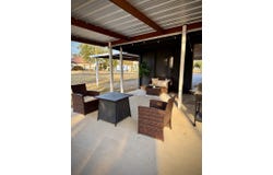 106 S Park Avenue, Gustine, TX 76455