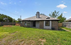 6057 Hillglen Drive, Watauga, TX 76148