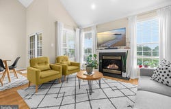 43134 WATERCREST Square, CHANTILLY, VA 20152