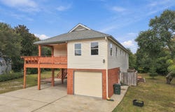222 W Lookout Road, Nags Head, NC 27959