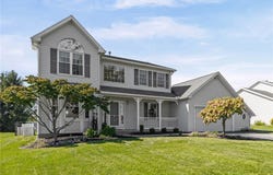47 Fitzpatrick Trail, West Henrietta, NY 14586