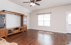 202 Diane Drive, Moody, TX 76557