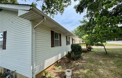 1007 Lawson Avenue, Eldon, MO 65026