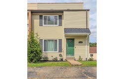 3154 Camberly Dr, Hampton, PA 15044