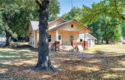 401 Creek AVE, Sallisaw, OK 74955