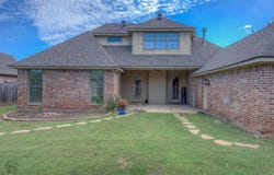 517 Tupelo Drive, Bossier City, LA 71111