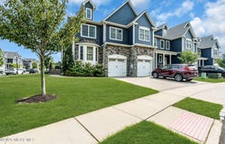 17 Kitchen Avenue, Old Bridge, NJ 08857
