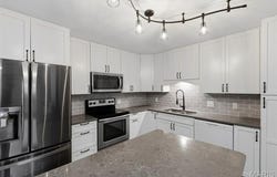 309 E Shiloh Drive, Red Bud, IL 62278