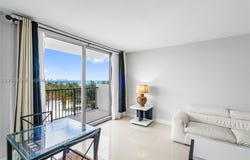 9273 Collins Ave, Surfside, FL 33154