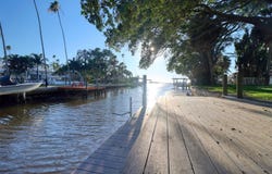 5 SHORE Drive, DUNEDIN, FL 34698