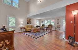 36 Betsy Ross Cir, Sturbridge, MA 01566