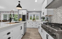 39 N Reading Street, Hooksett, NH 03106