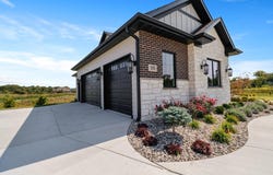 515 Meadow Brooke Lane, Dyer, IN 46311