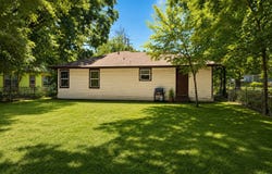 617 Mccubbin Street, Gainesville, TX 76240