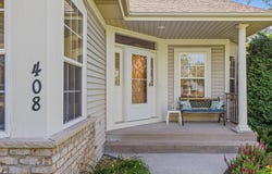 408 Holly Lane N, Oakdale, MN 55128