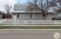 212 E 3rd Avenue, Big Timber, MT 59011