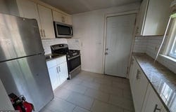 267 HOMECREST, EWING, NJ 08638