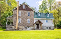 133 Ham Road, Hollsopple, PA 15935