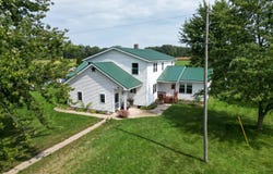 53405 Correll Road, Leonidas, MI 49066