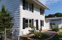 2421 Cambridge Road, High Ridge, MO 63049