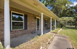 201 Piney Loop, Marshall, TX 75670