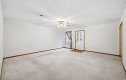 56.5 Buckeye Dr, Shelby, OH 44875