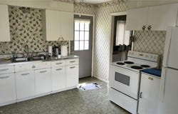 472 N Rocky River Drive, Berea, OH 44017