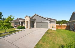 175 Patagonia, Kyle, TX 78640