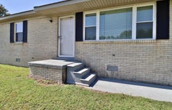 56 RIDDICK St, Gates, TN 38037