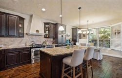 1017 Brook Hollow Drive, Euless, TX 76039