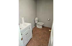 326 E Northwest Highway, Grapevine, TX 76051