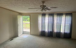 905 Division Road, Albany, KY 42602