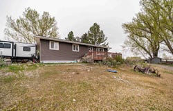 352 E 300 N, Blackfoot, ID 83221