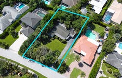 417 SE ATLANTIC Drive, Lantana, FL 33462