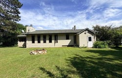 111 3rd Ave N, Kelly Lake, MN 55746