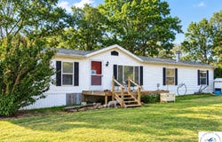 14415 E 500 Road, Stockton, MO 65785